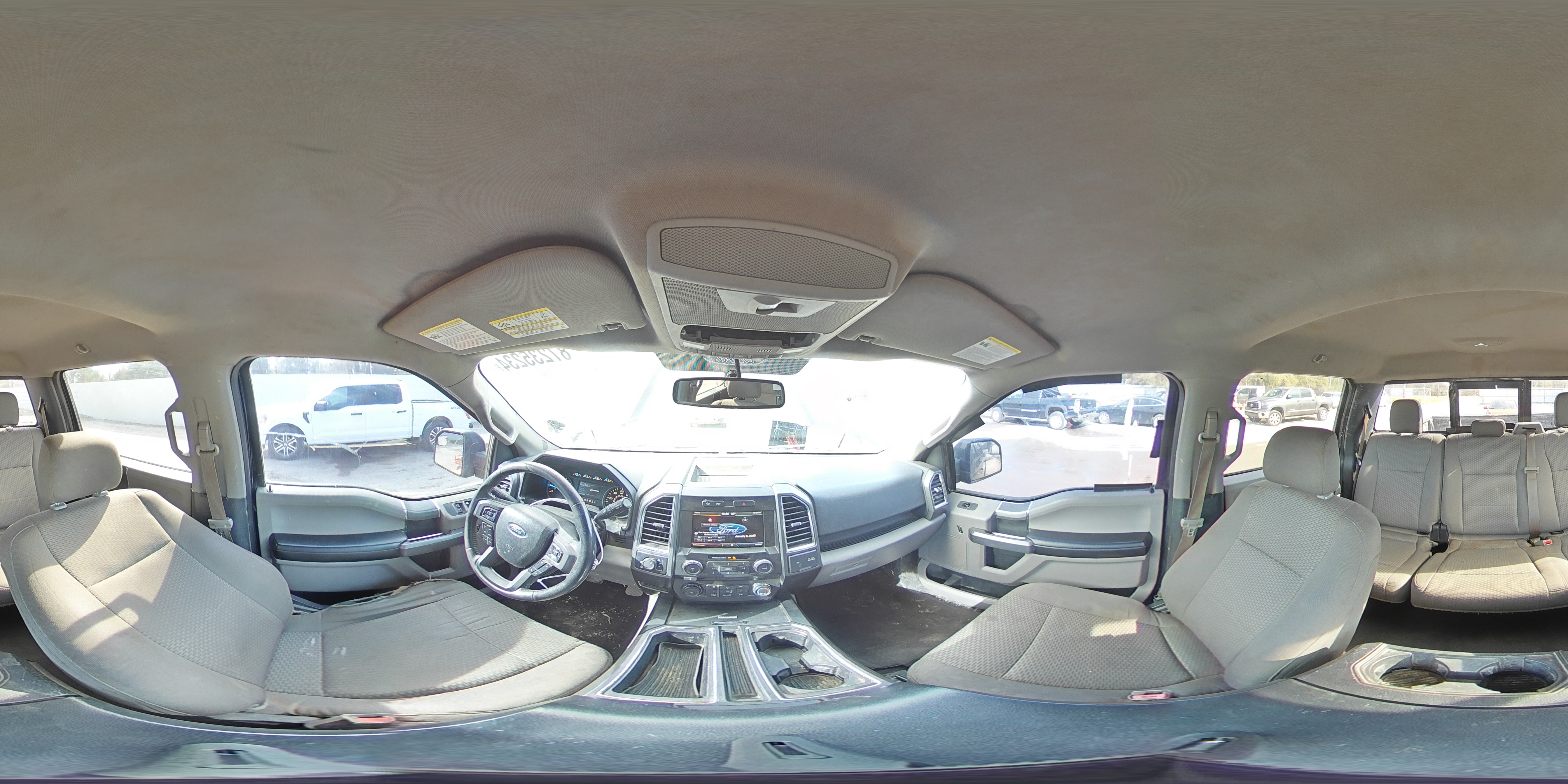 2015 Ford F-150 - Image 13