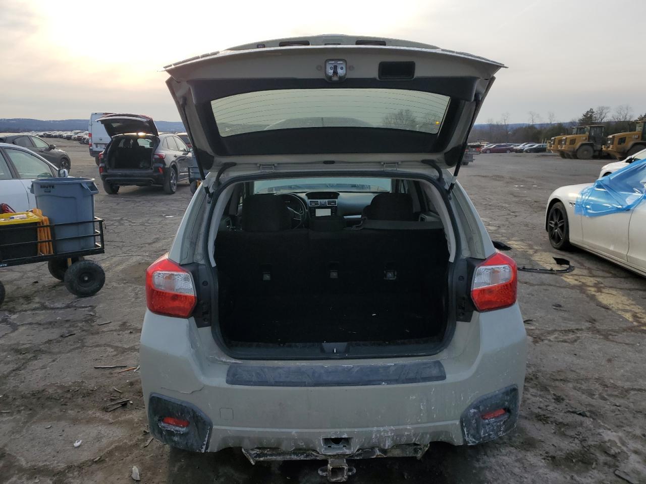 2015 Subaru XV - Image 6