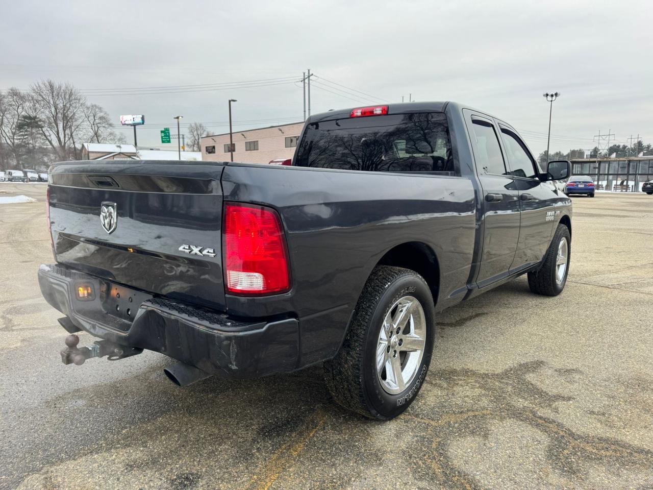 VIN 1C6RR7FTXJS284600 2018 RAM 1500 no.4