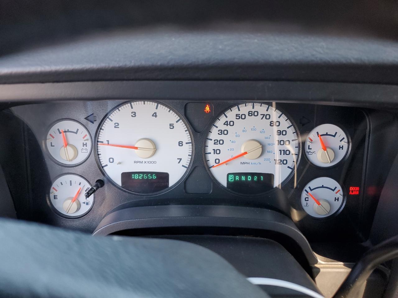 2003 Dodge RAM - Image 9