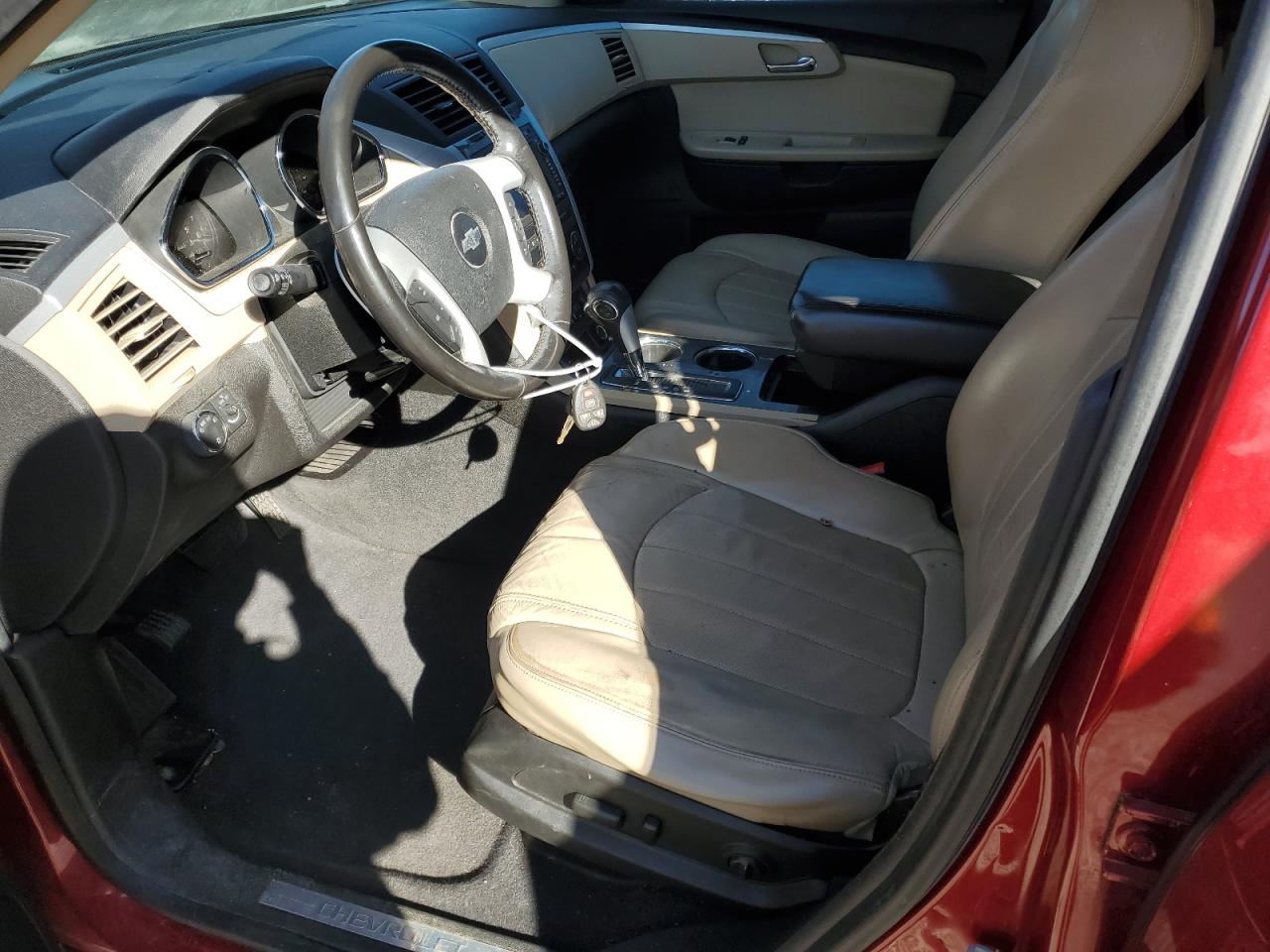 2012 Chevrolet Traverse - Image 7