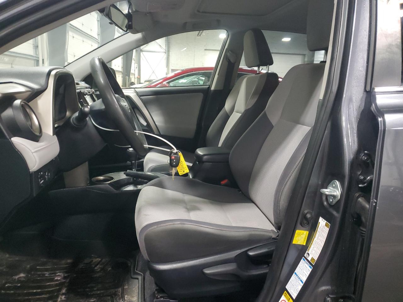 2014 Toyota RAV 4 - Image 7