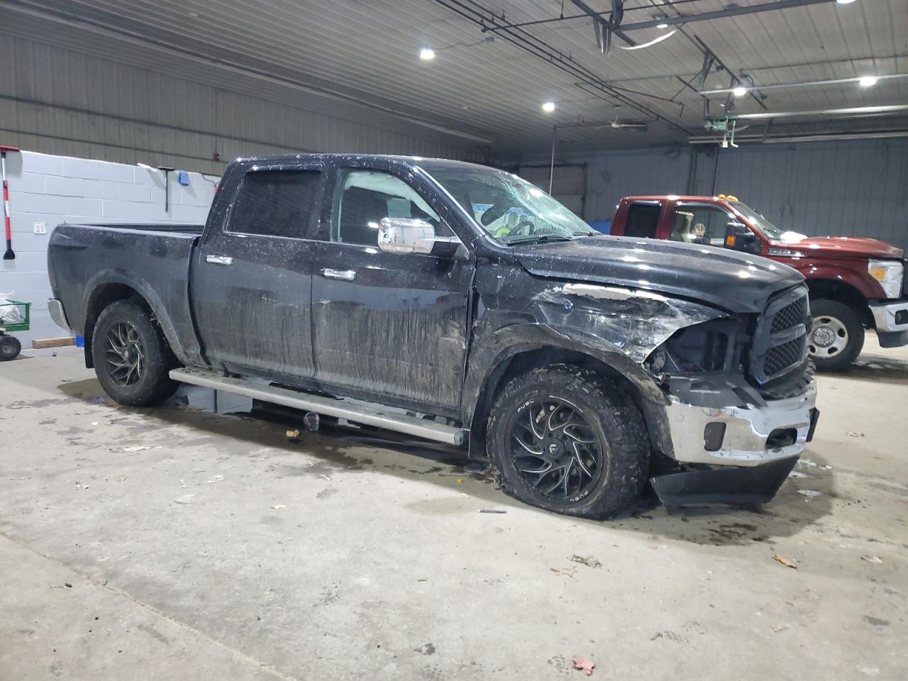 2016 RAM 1500 - Image 4