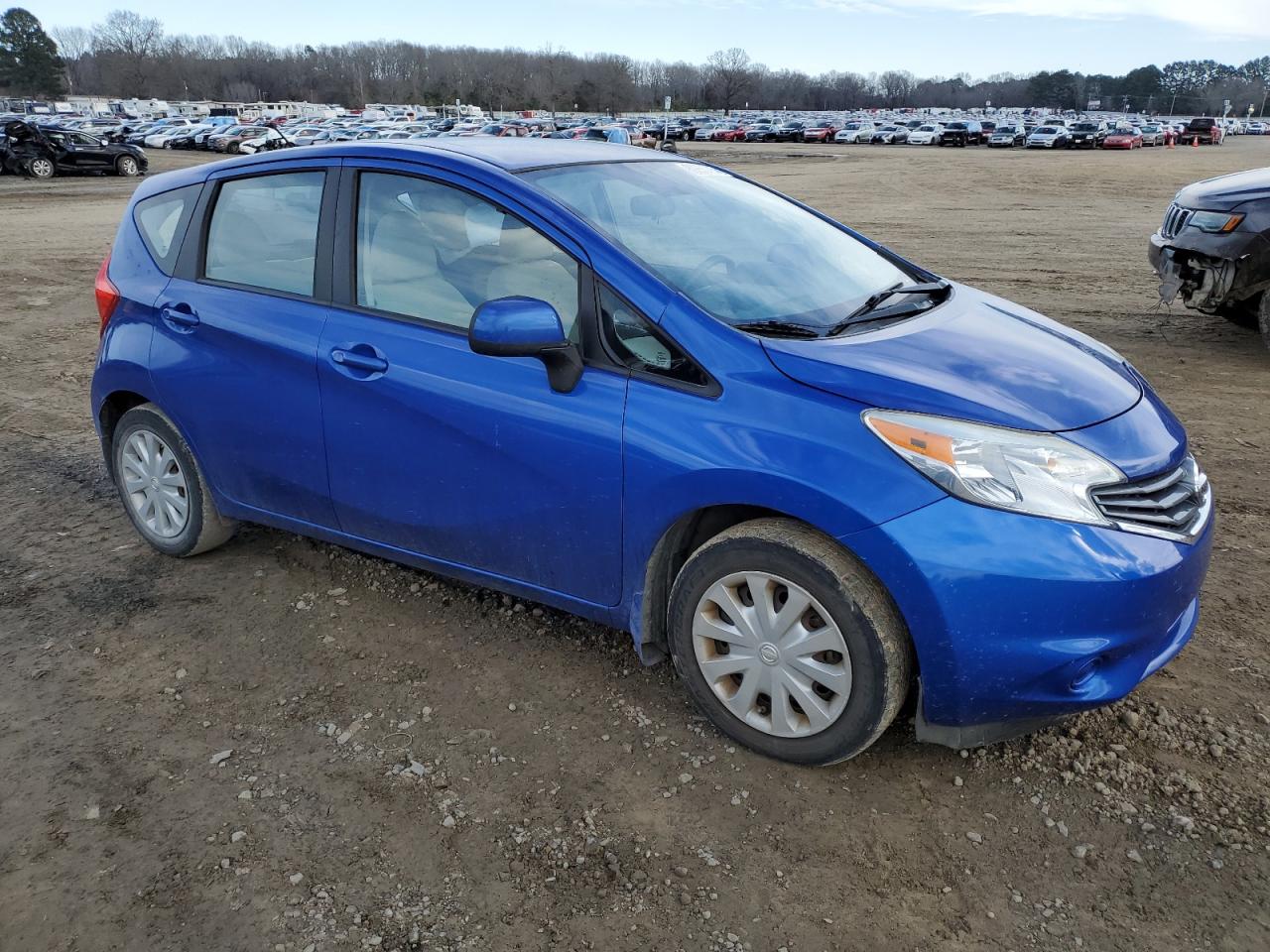 2014 Nissan Versa - Image 4