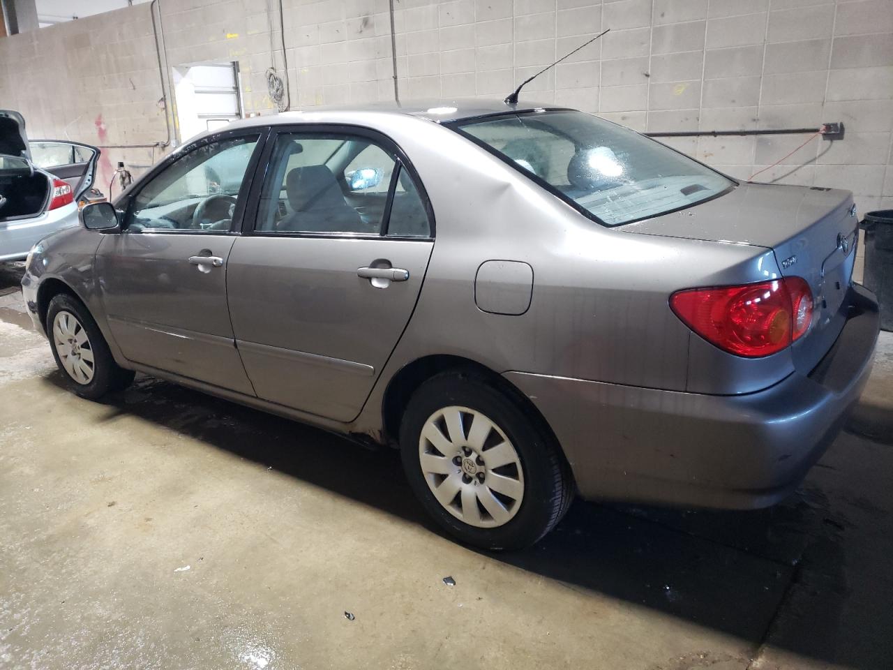 2003 Toyota Corolla - Image 2