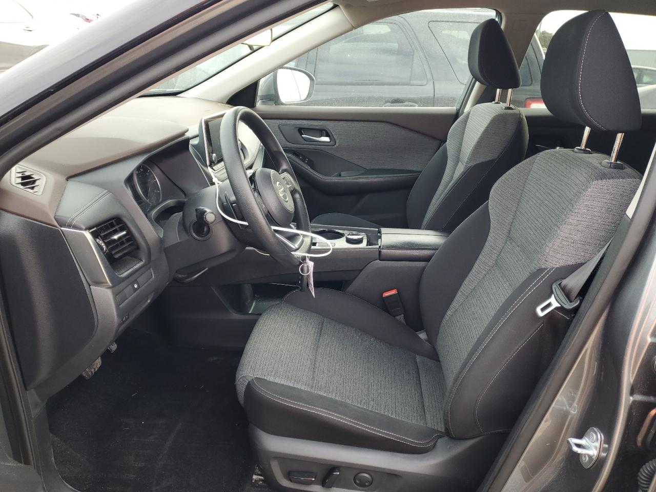 2021 Nissan Rogue - Image 7