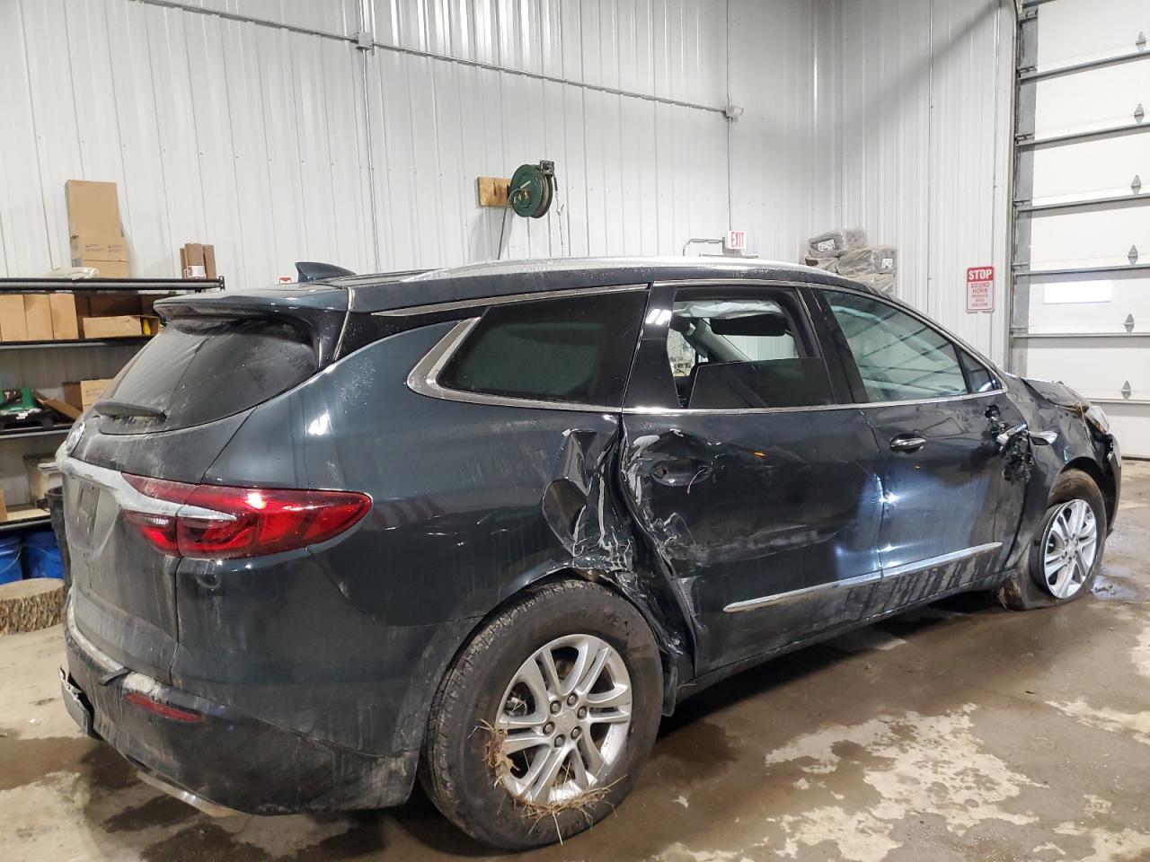 2021 Buick Enclave - Image 3