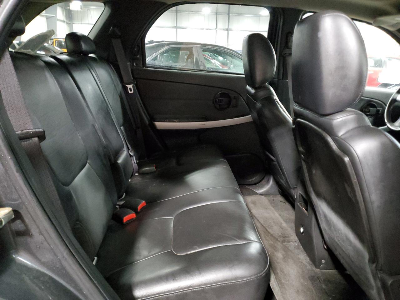 2009 Pontiac Torrent - Image 11