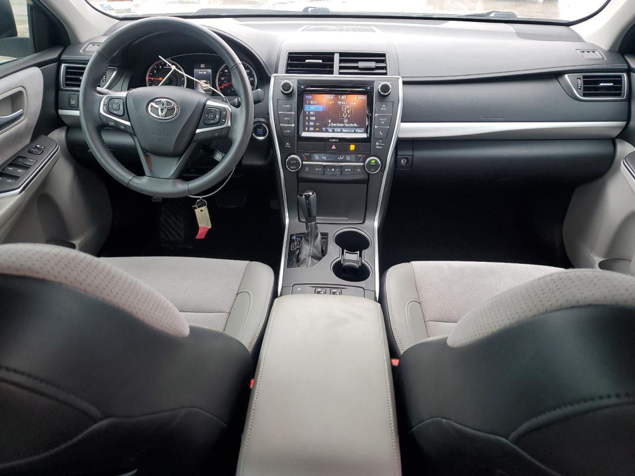 2017 Toyota Camry - Image 8