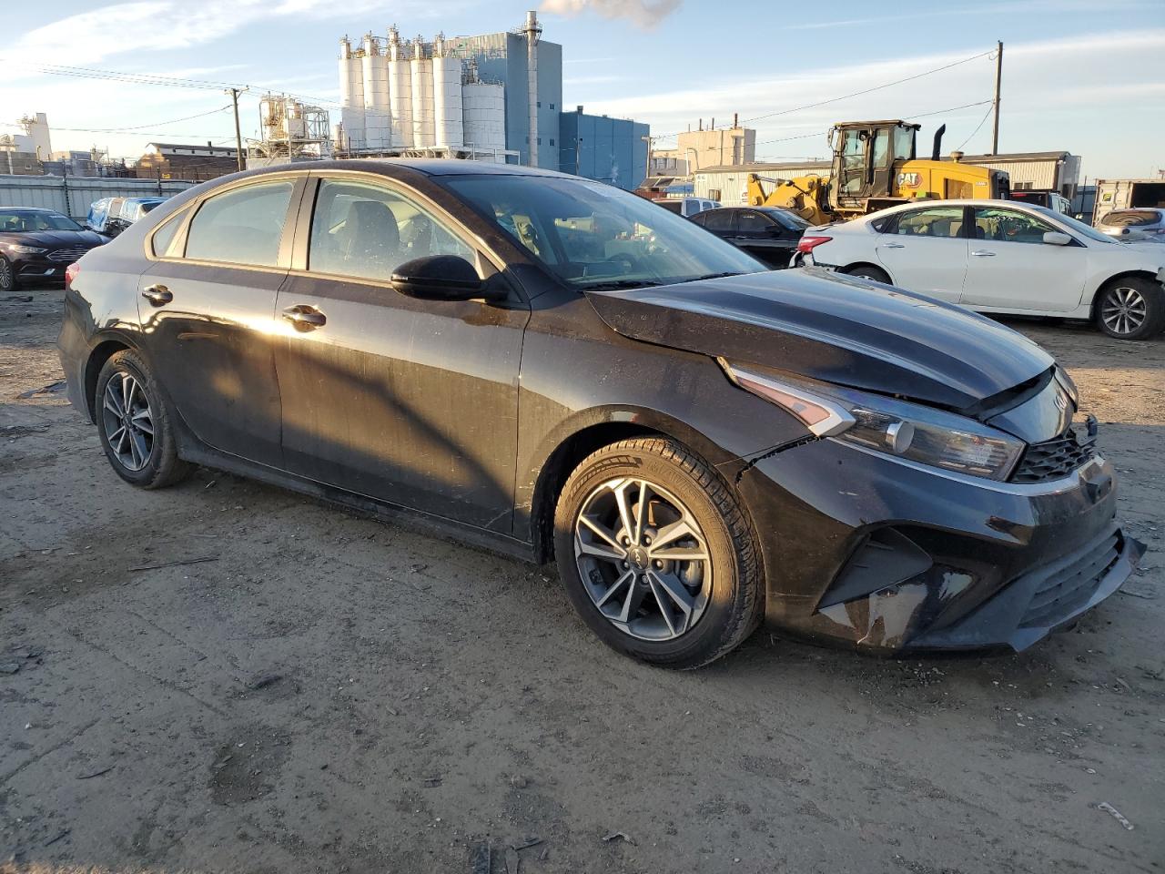 2023 Kia Forte - Image 4