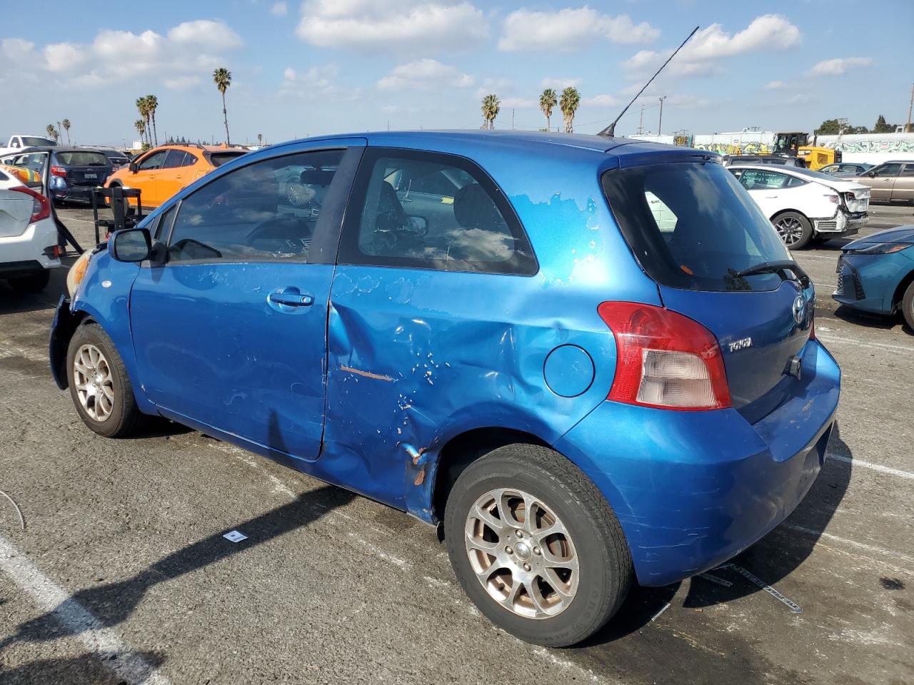 2008 Toyota Yaris - Image 2