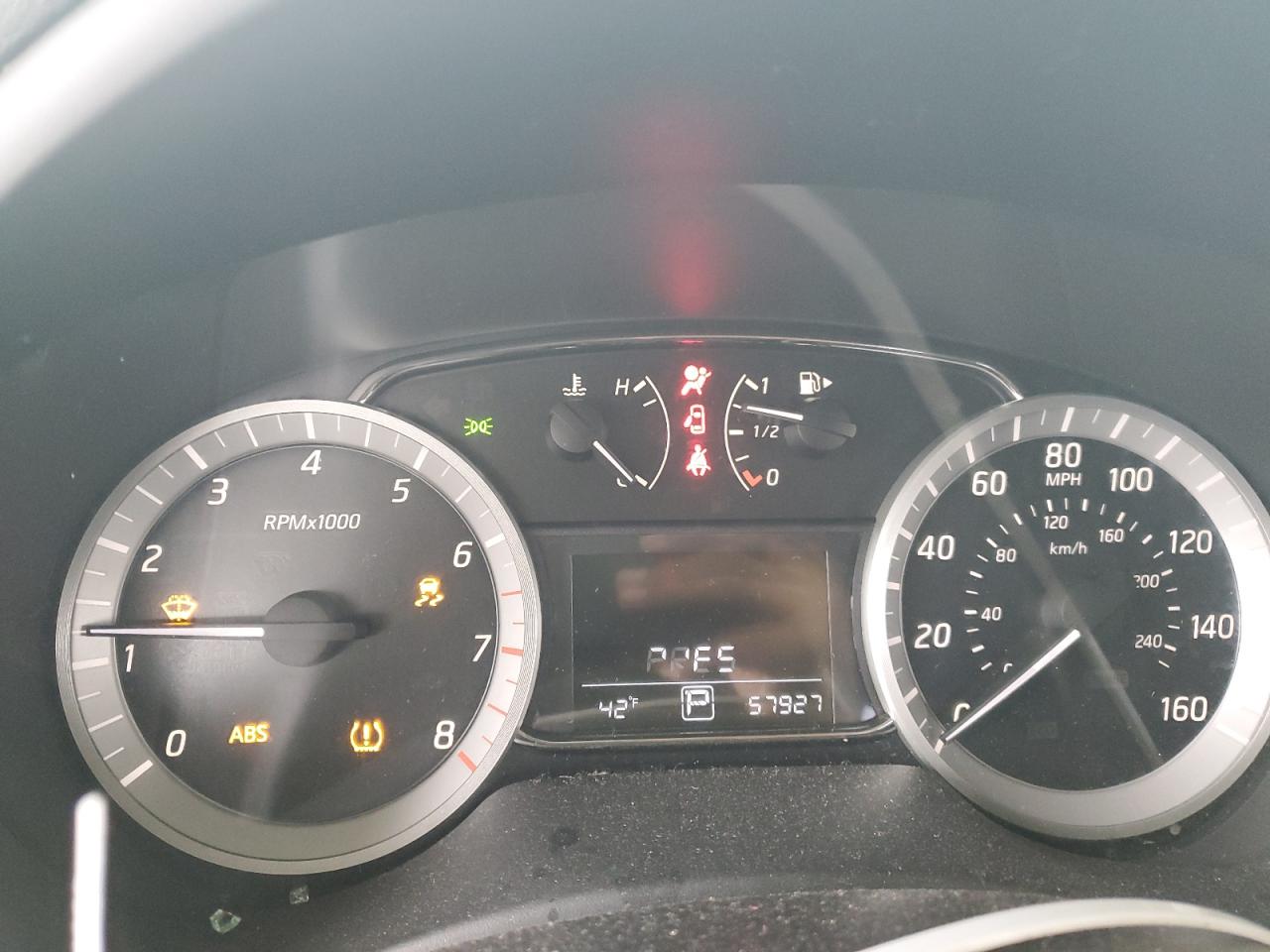 2015 Nissan Sentra - Image 9