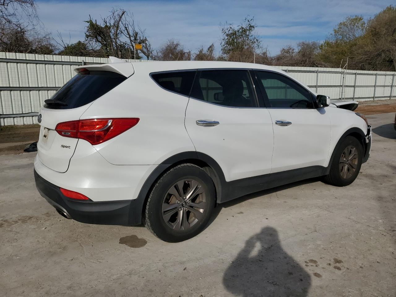 2013 Hyundai Santa Fe - Image 3