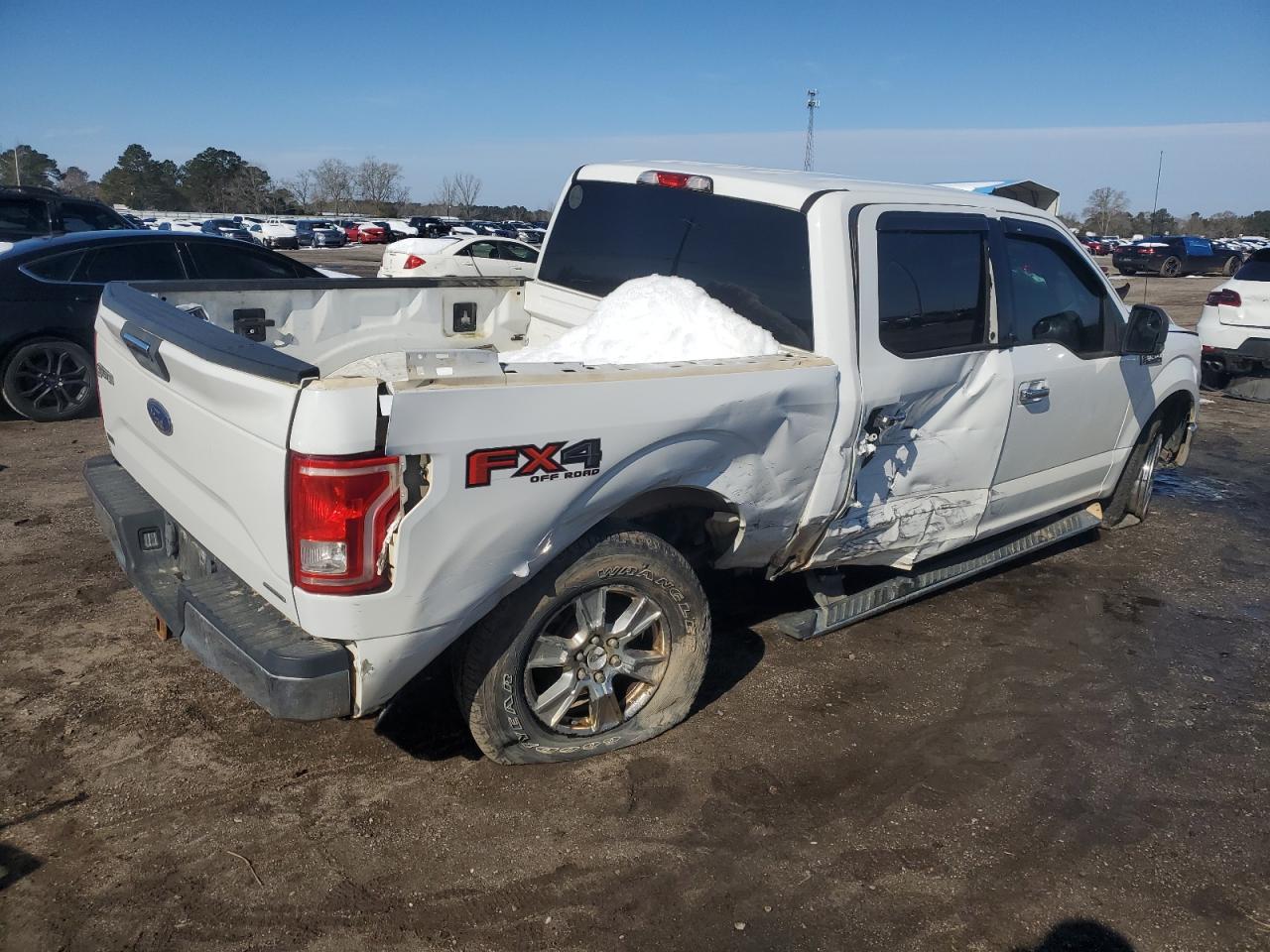 2015 Ford F-150 - Image 3