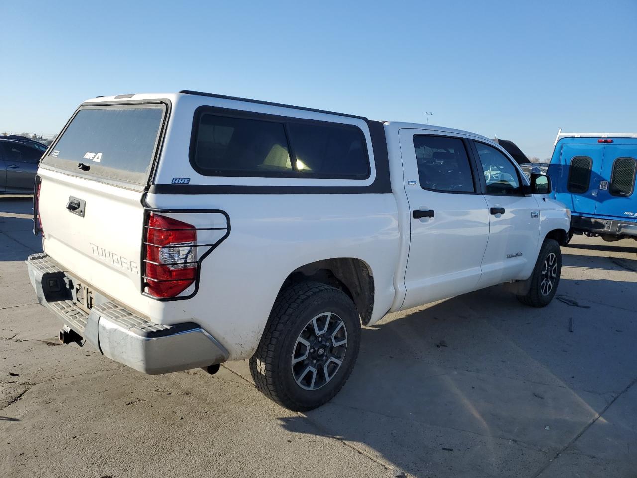 2014 Toyota Tundra - Image 3
