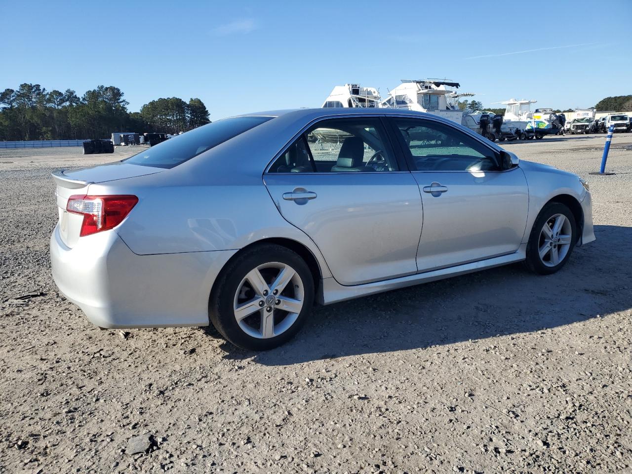 2013 Toyota Camry - Image 3