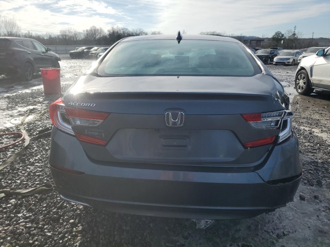 2018 Honda Accord - Image 6