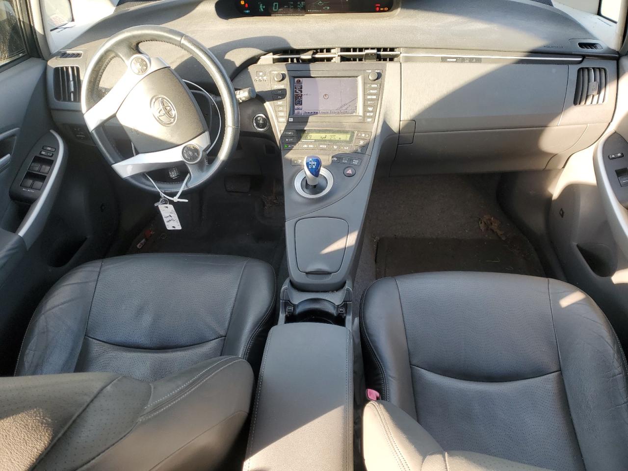 2010 Toyota Prius - Image 8