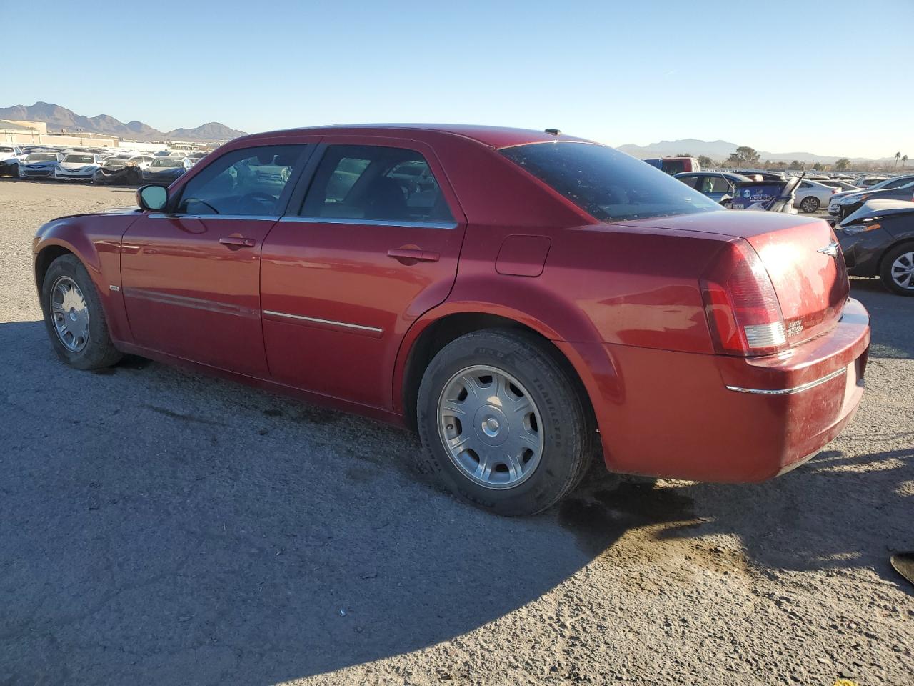 2007 Chrysler 300 - Image 2