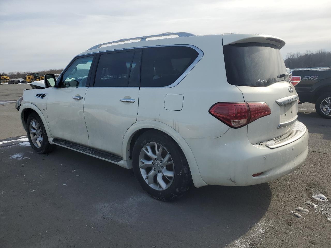 2014 Infiniti QX80 - Image 2