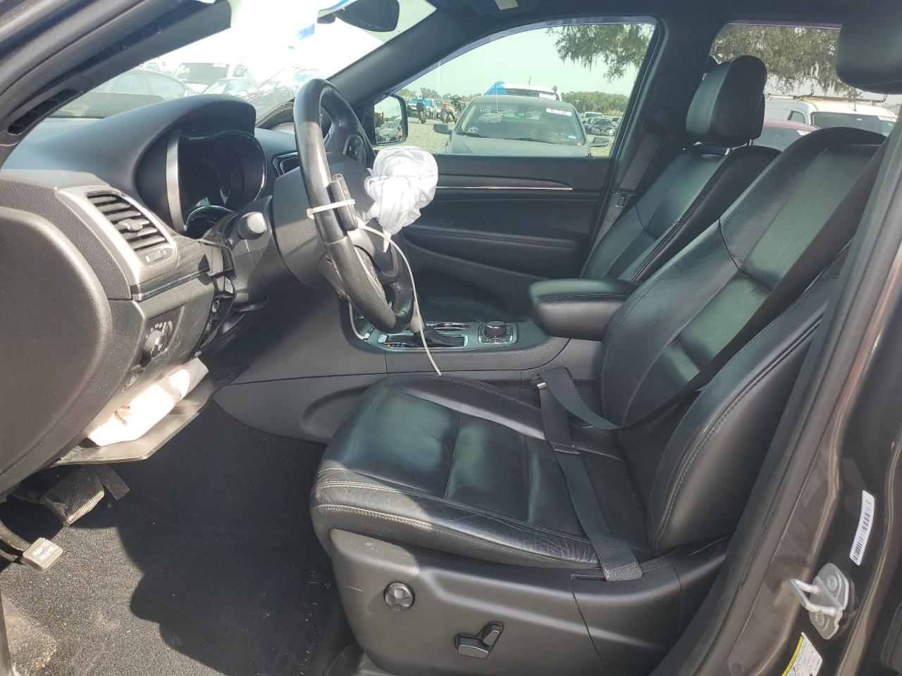 2019 Jeep Grand Cherokee - Image 7