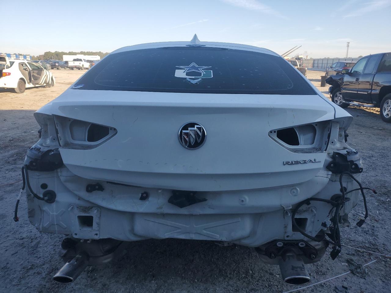 2020 Buick Regal - Image 6