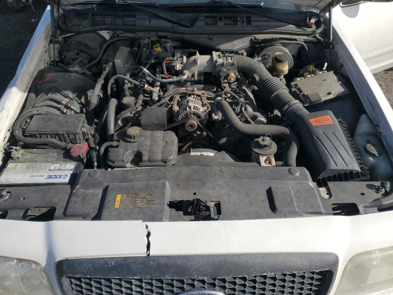2008 Ford Crown Victoria - Image 11