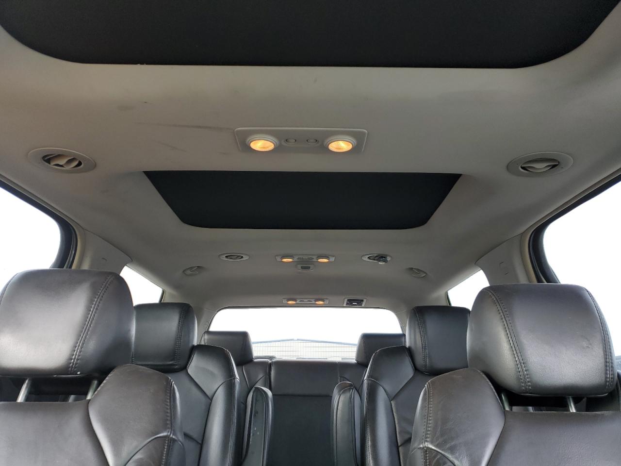 2007 GMC Acadia - Image 10