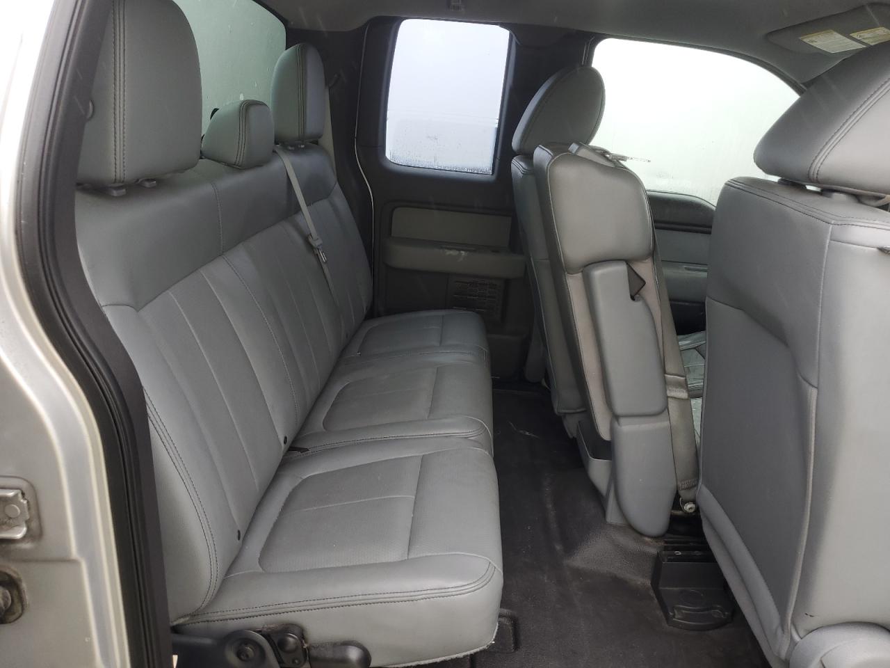 2013 Ford F-150 - Image 10