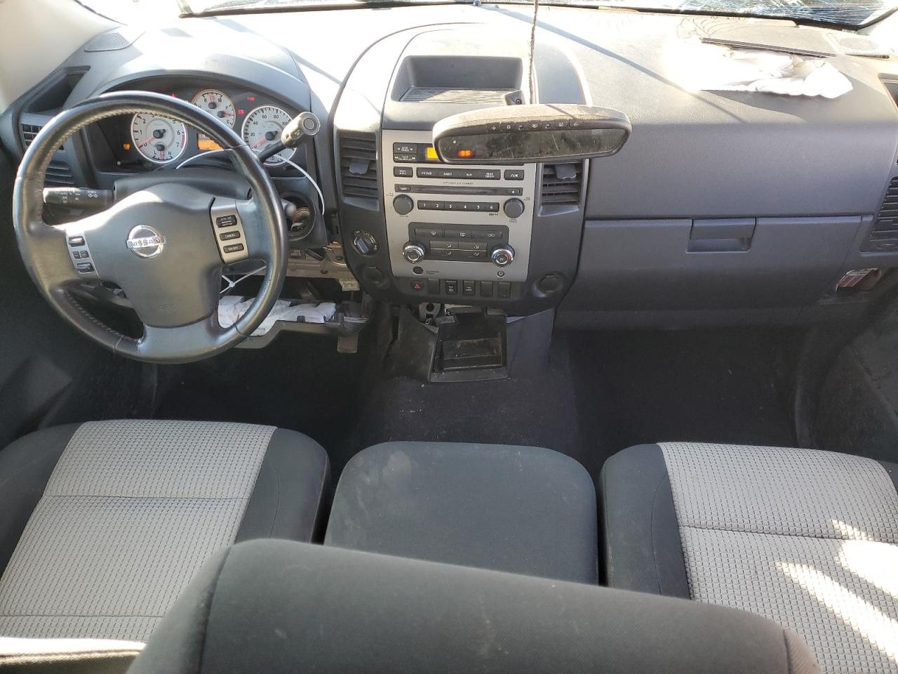 2008 Nissan Titan - Image 8