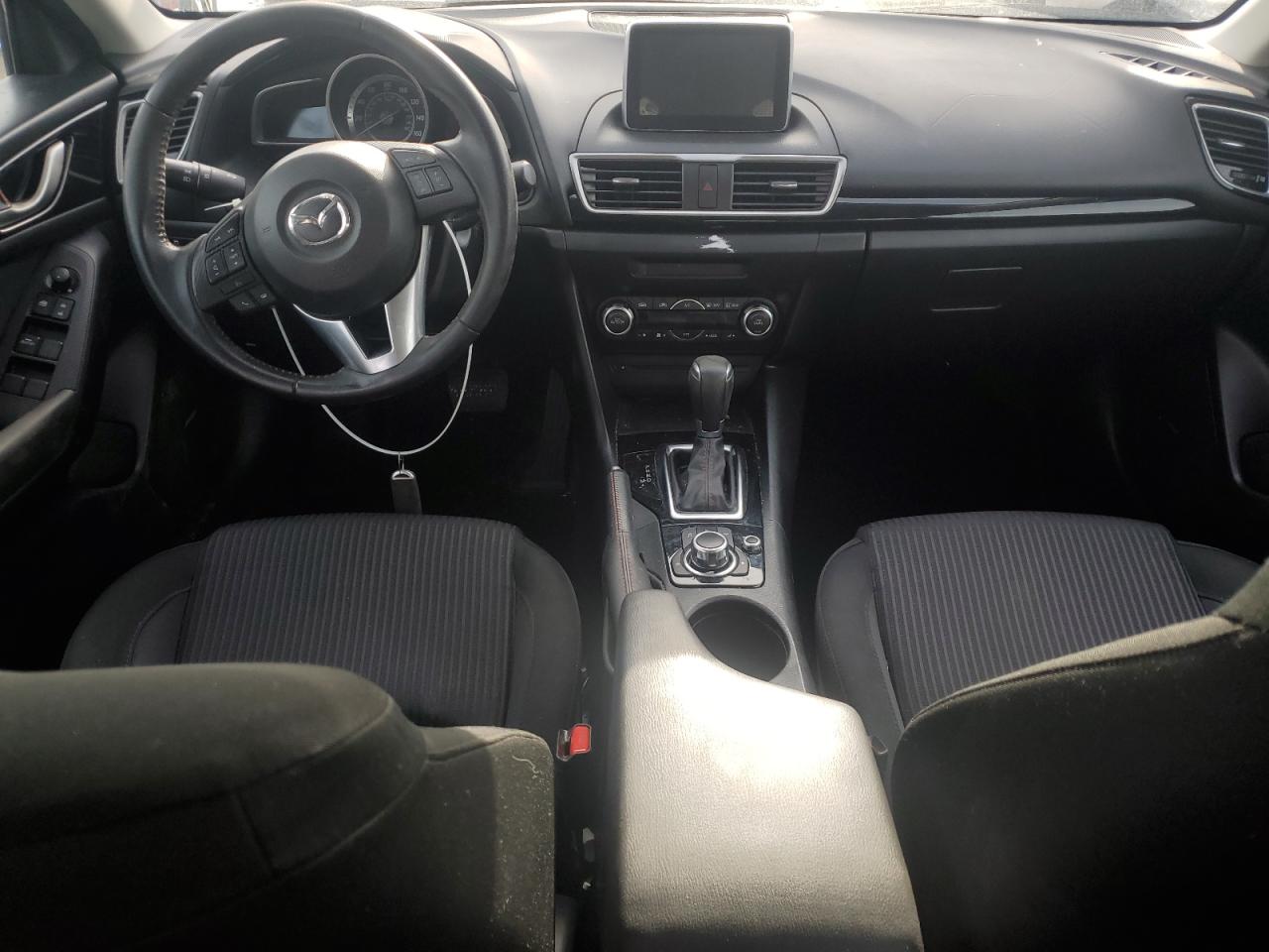 2016 Mazda 3 - Image 8