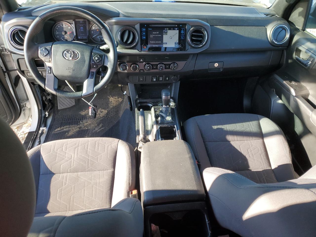 2019 Toyota Tacoma - Image 8