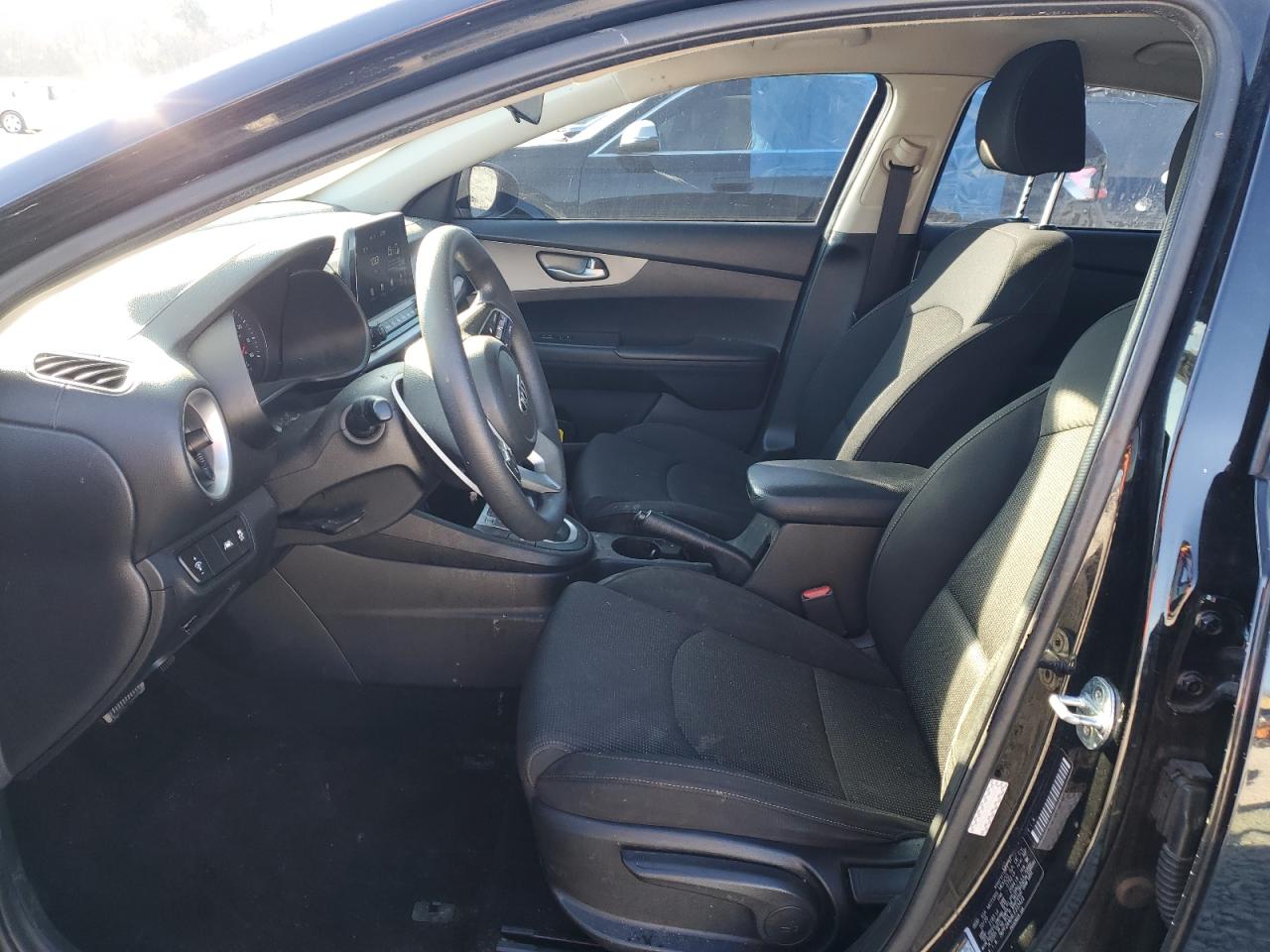 2020 Kia Forte - Image 7
