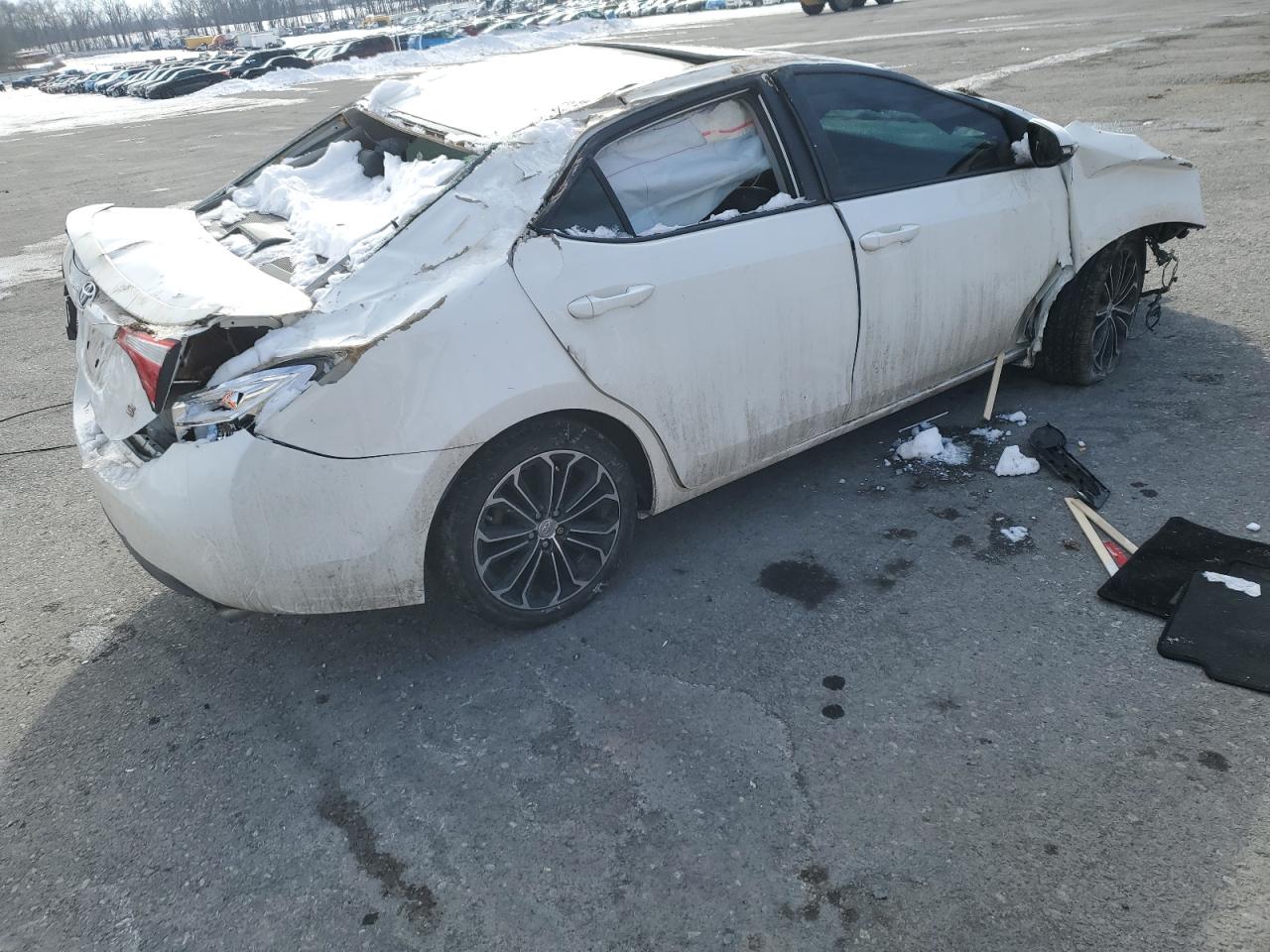 2015 Toyota Corolla - Image 3
