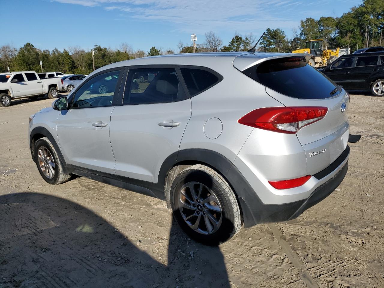 VIN KM8J2CA49JU703782 2018 HYUNDAI TUCSON no.2