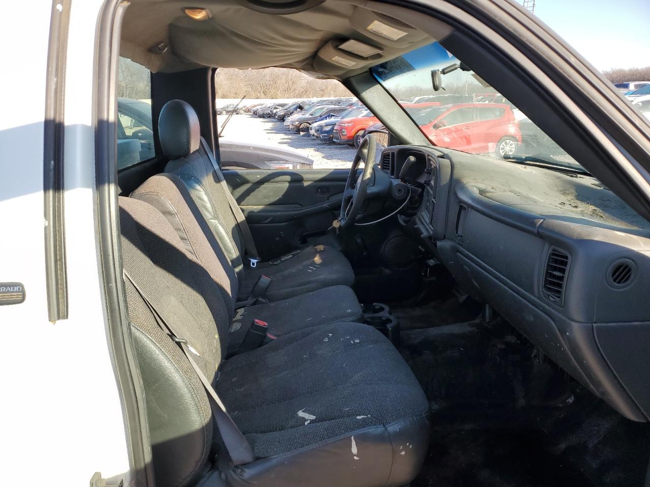 2002 Chevrolet Silverado C1500 VIN: 1GCEC14VX2Z251020 Lot: 87554065