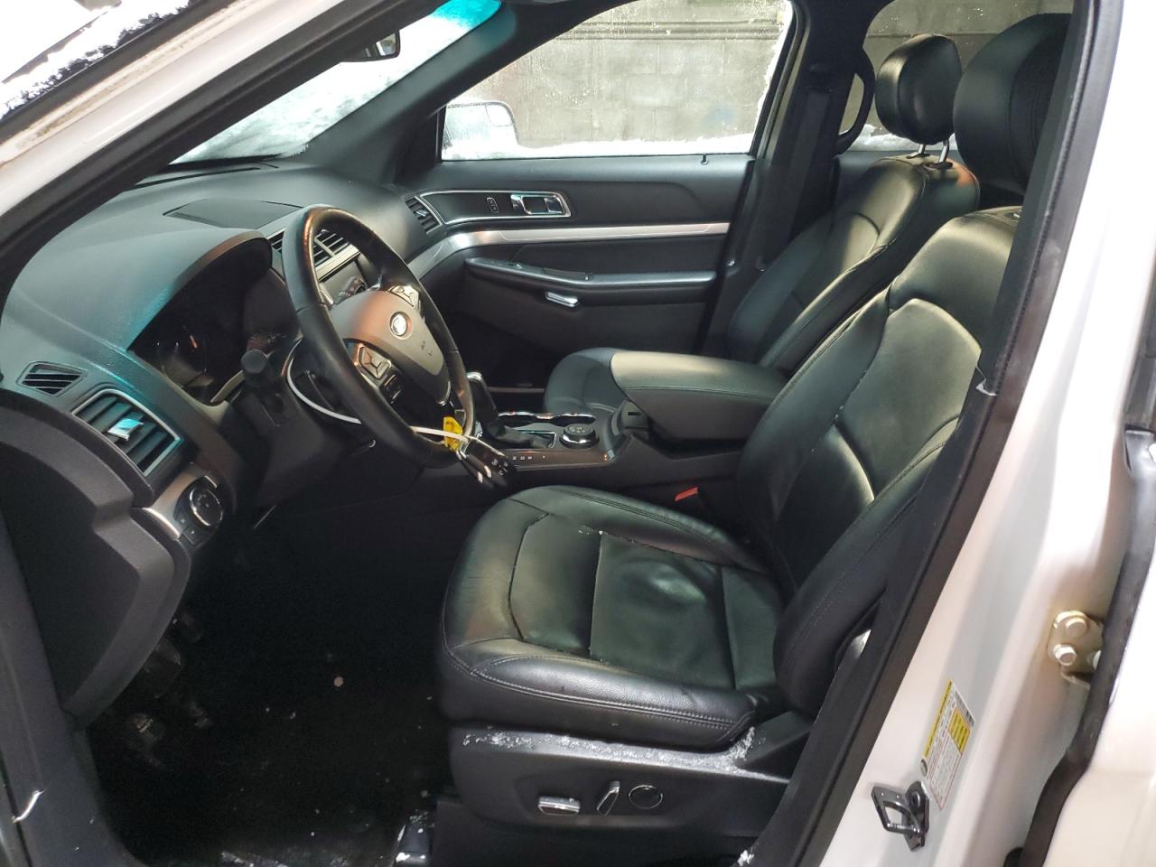 2016 Ford Explorer - Image 7