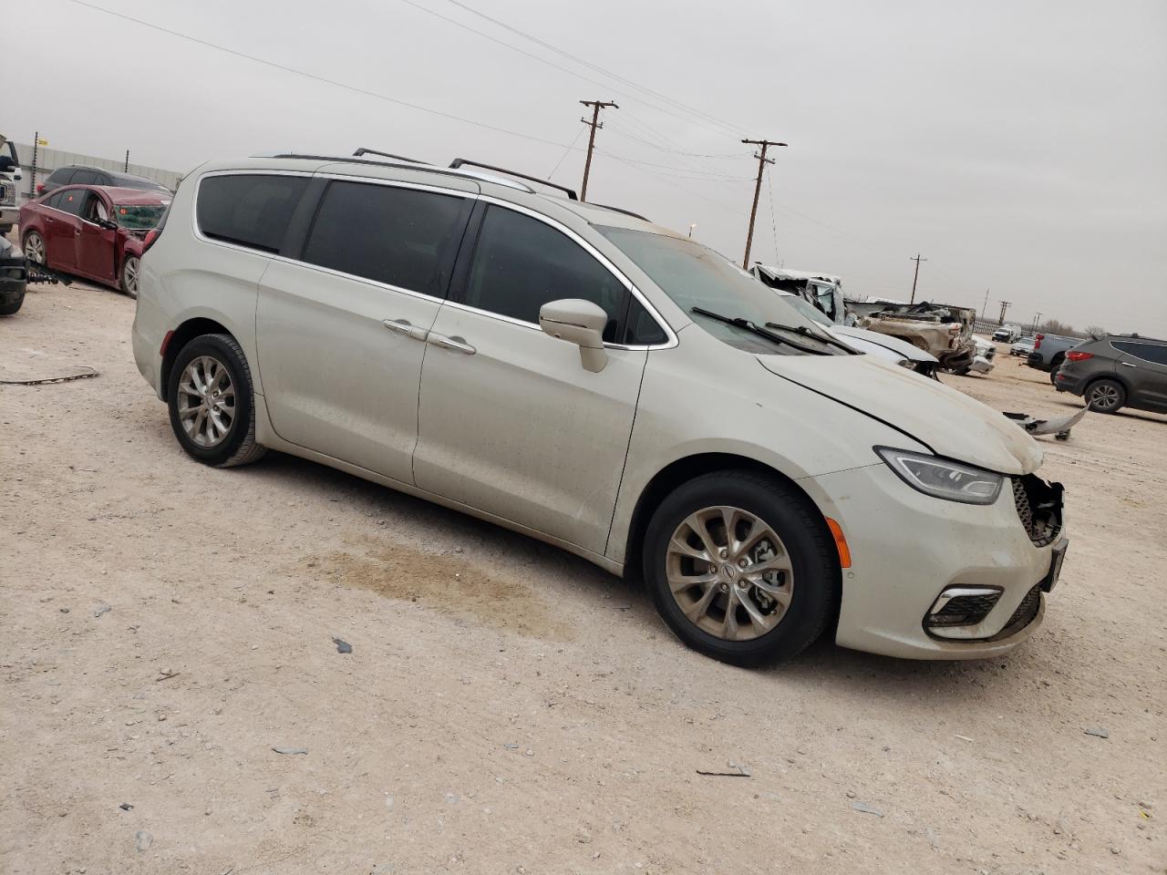 2021 Chrysler Pacifica - Image 4