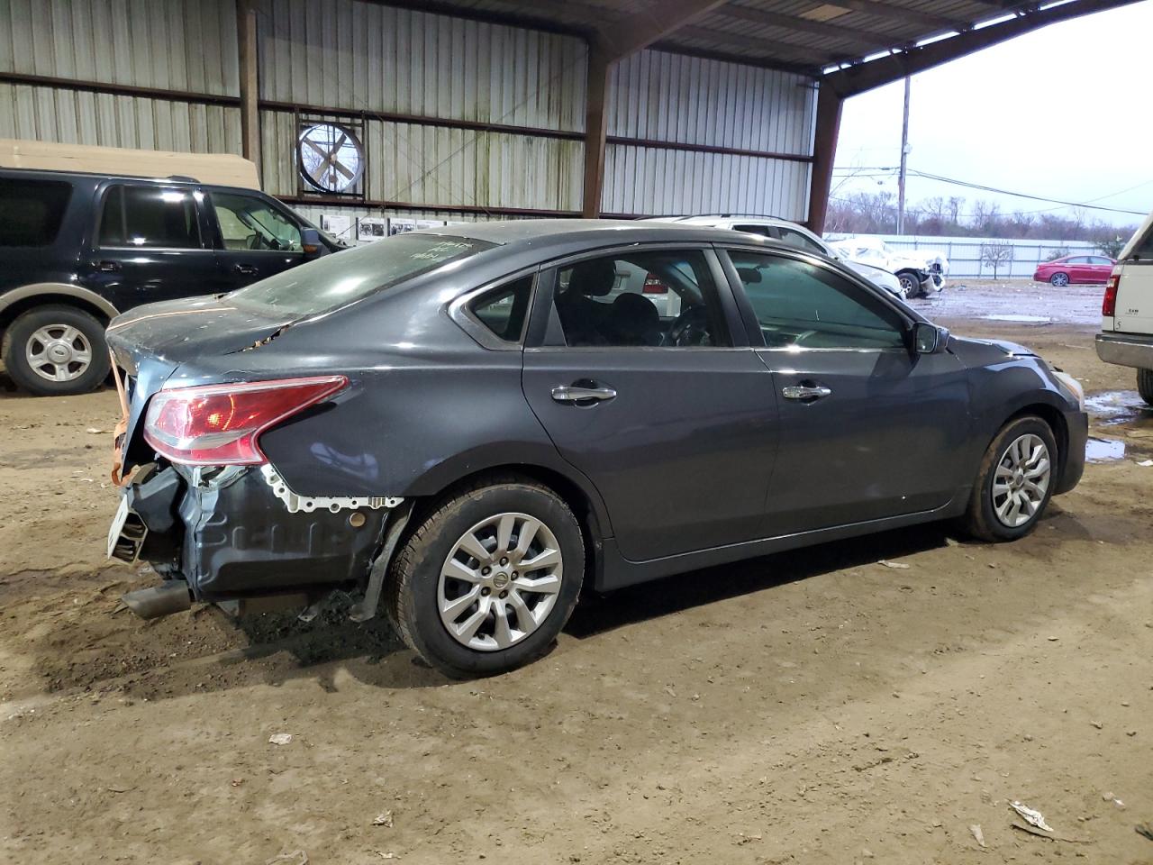2013 Nissan Altima - Image 3