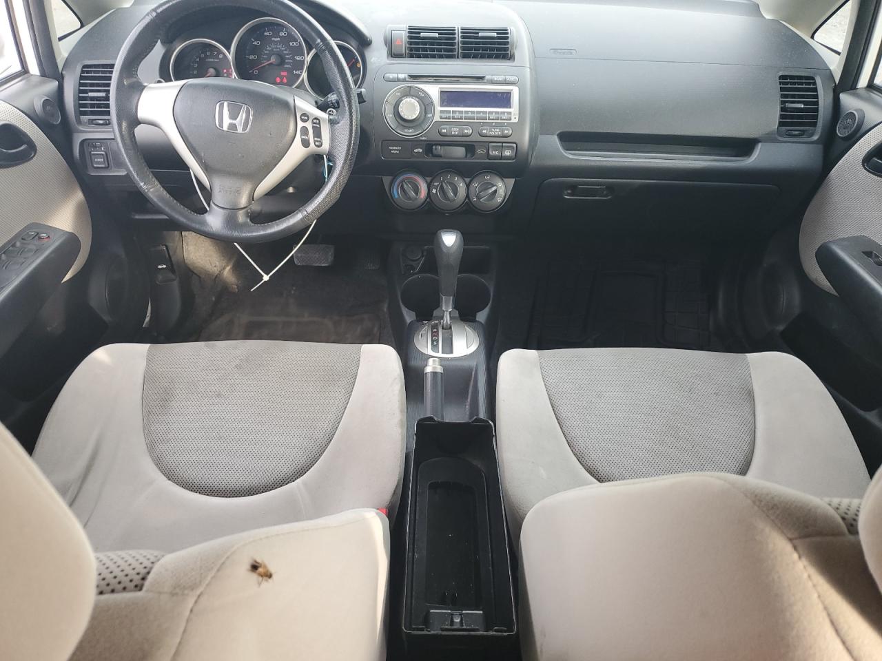 2007 Honda Fit - Image 8