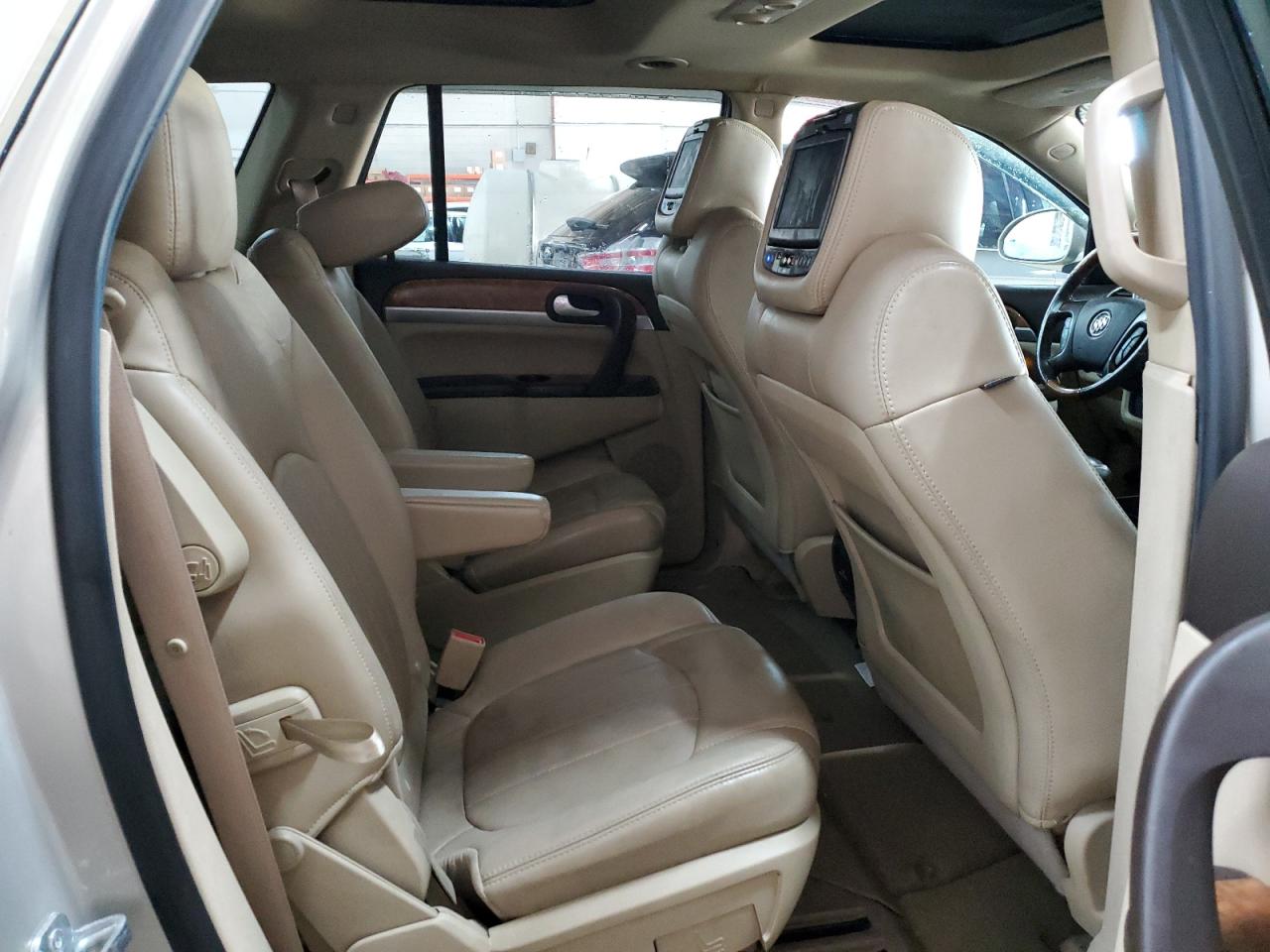 2012 Buick Enclave - Image 11