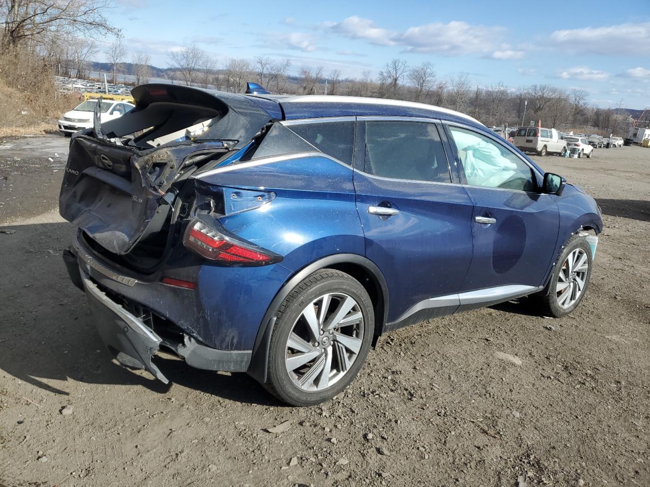 2019 Nissan Murano - Image 3