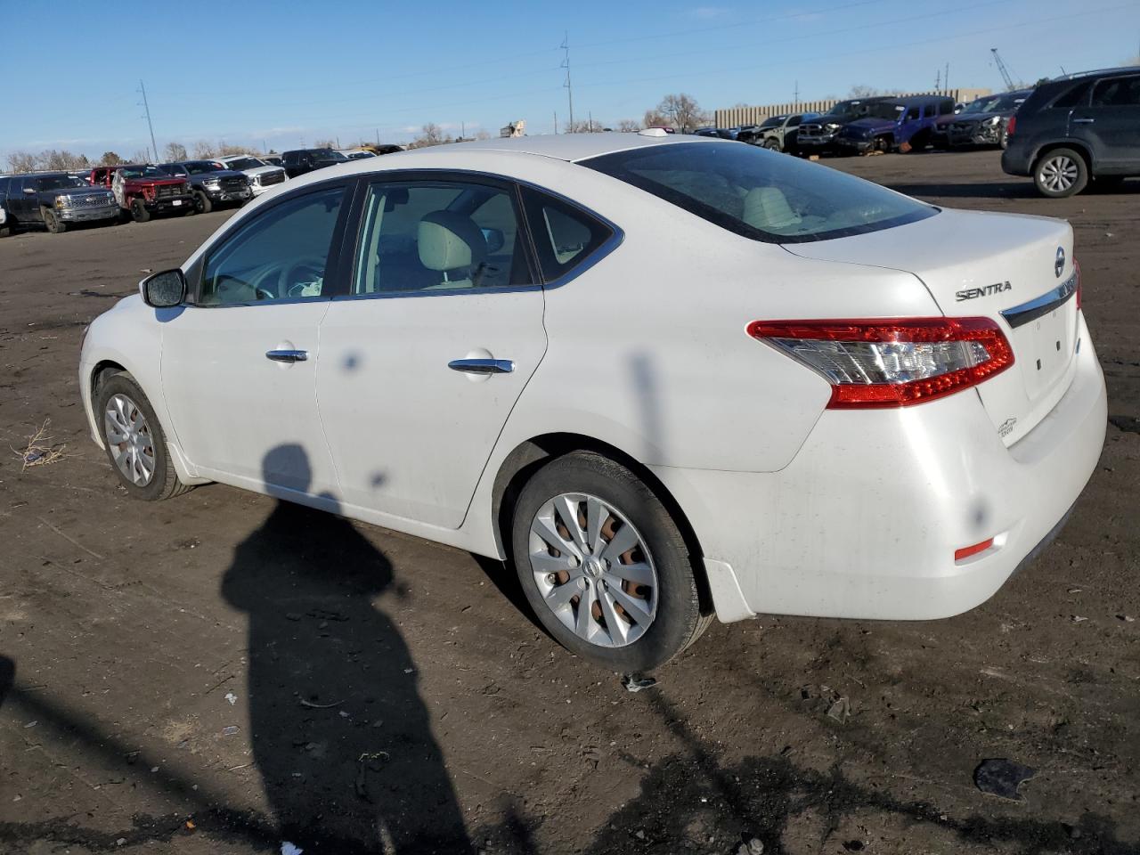2014 Nissan Sentra - Image 2