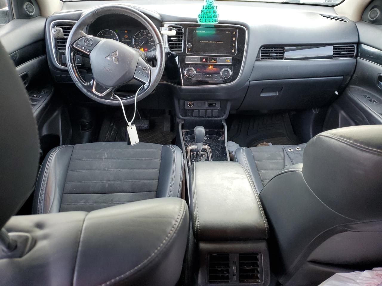 2019 Mitsubishi Outlander - Image 8