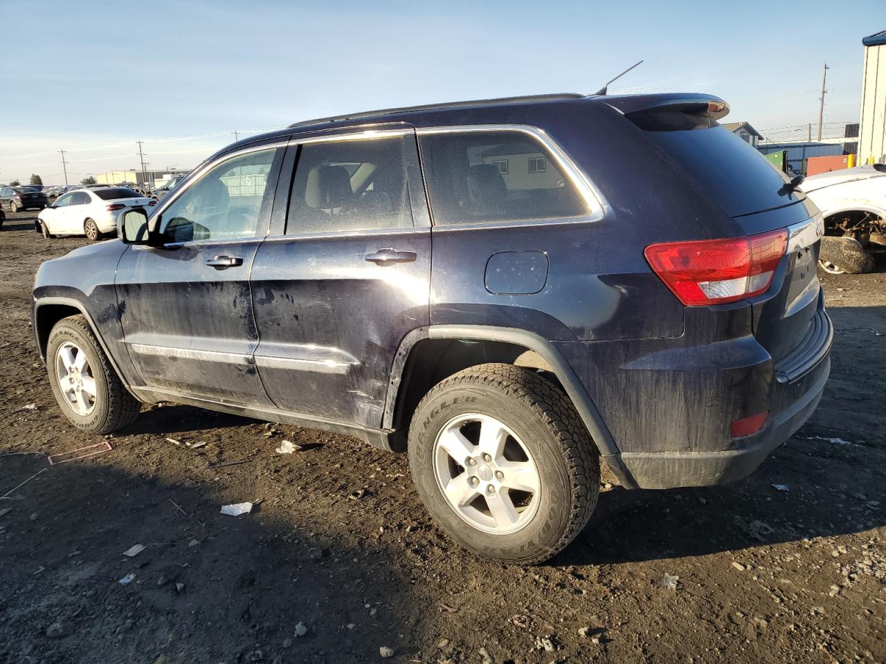 2012 Jeep Grand Cherokee - Image 2