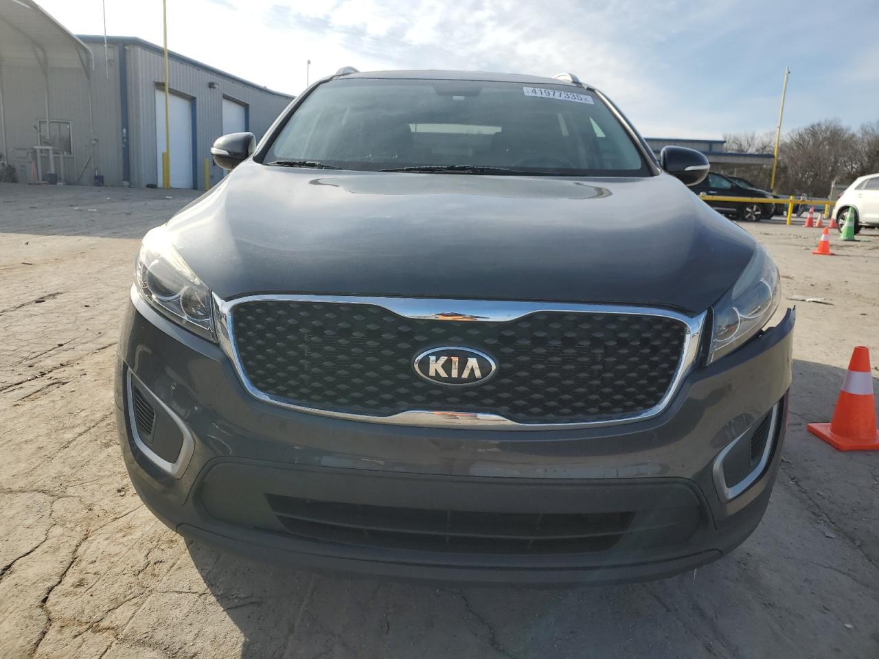 2017 Kia Sorento - Image 5
