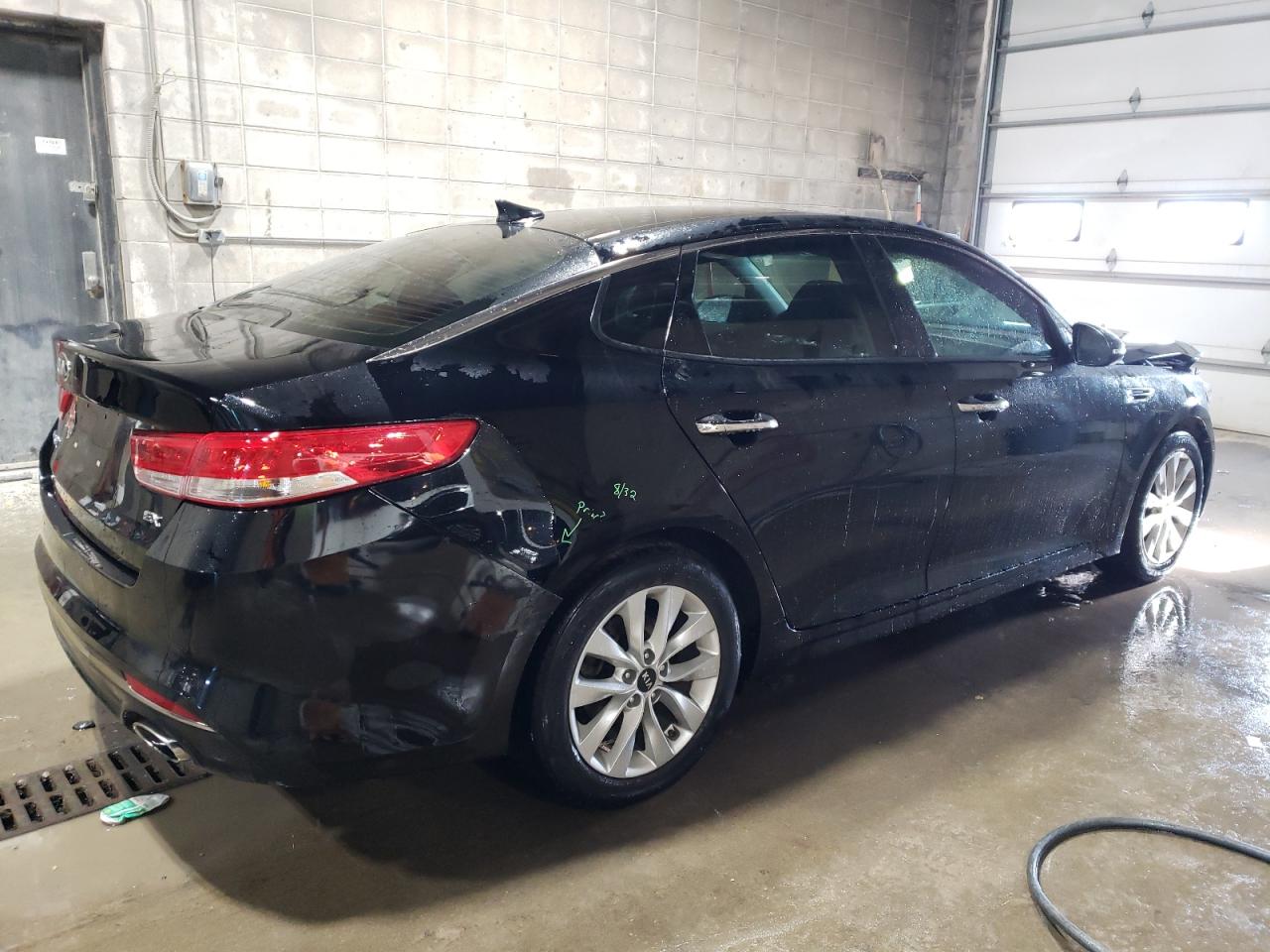 2017 Kia Optima - Image 3