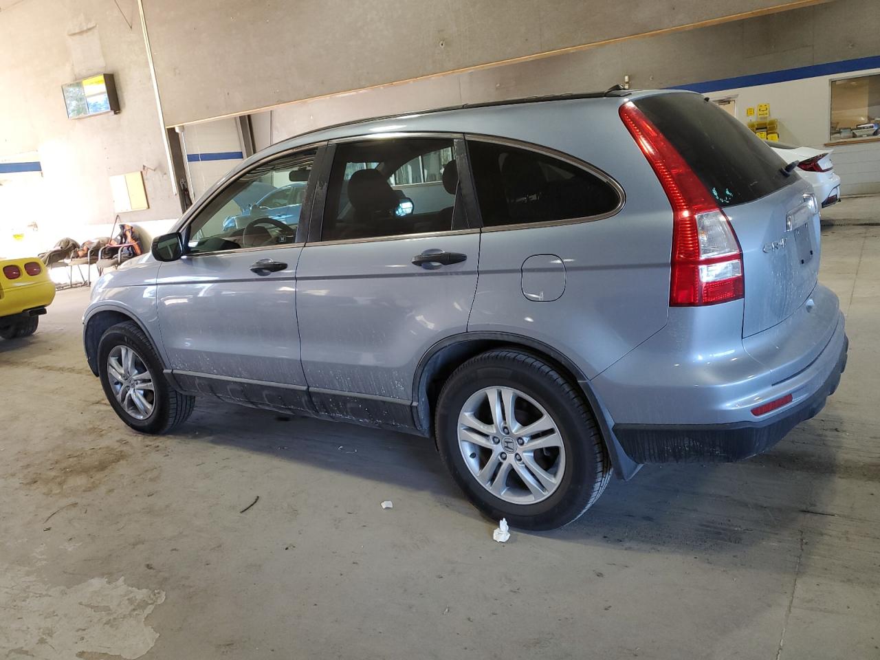 2010 Honda CR-V - Image 2
