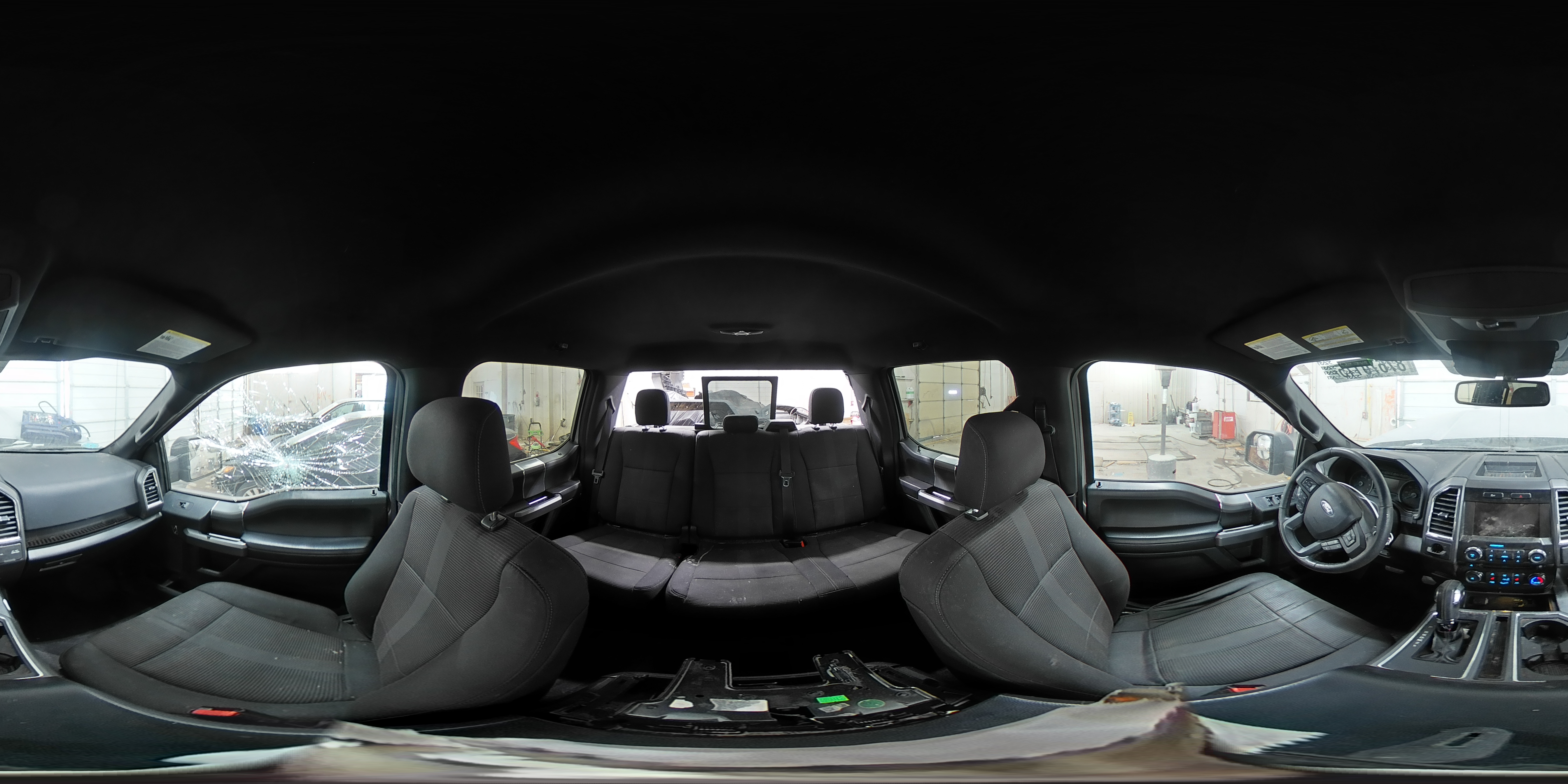 2015 Ford F-150 - Image 16