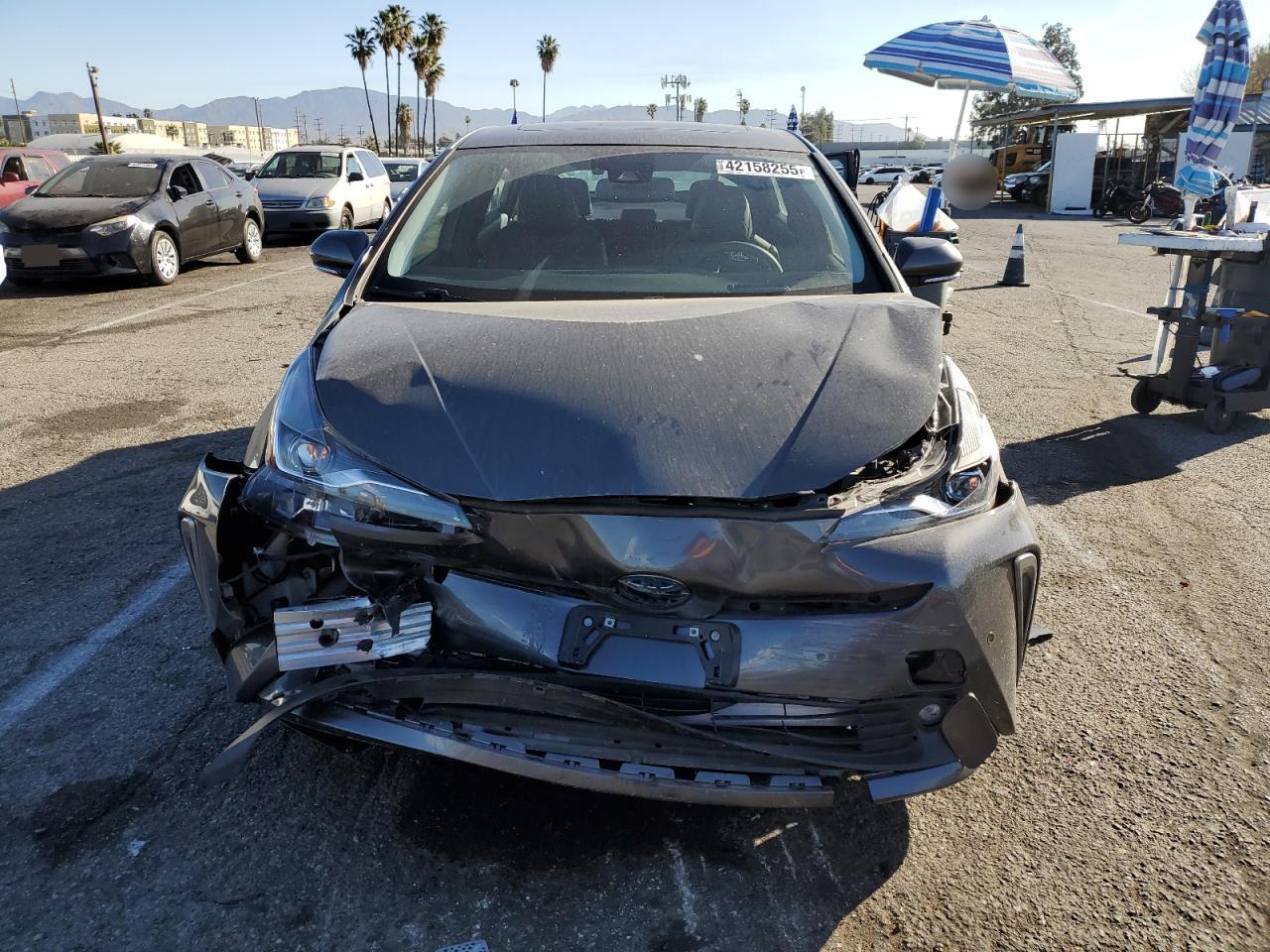 2022 Toyota Prius - Image 5